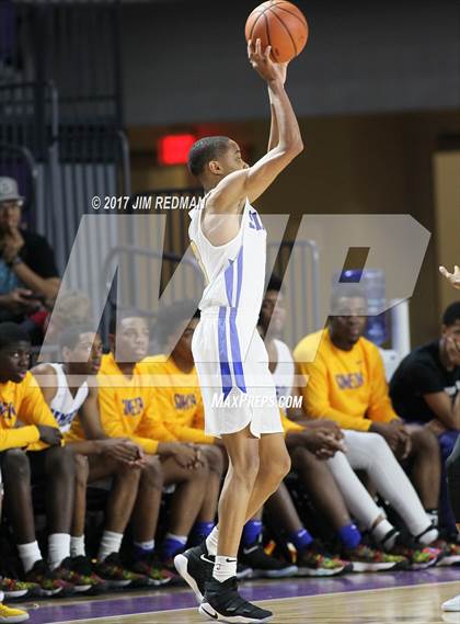 Thumbnail 1 in Simeon vs. McEachern (City of Palms Classic) photogallery.