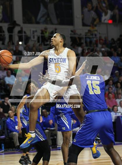 Thumbnail 1 in Simeon vs. McEachern (City of Palms Classic) photogallery.