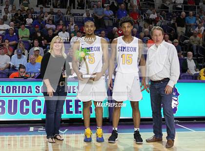 Thumbnail 3 in Simeon vs. McEachern (City of Palms Classic) photogallery.