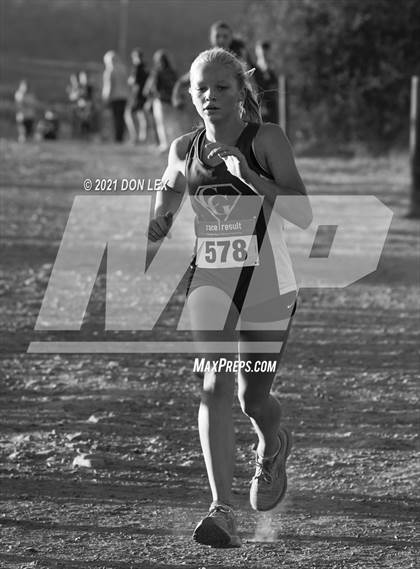 Thumbnail 1 in Center Meet #2 photogallery.