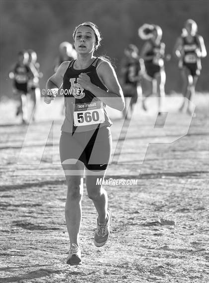 Thumbnail 3 in Center Meet #2 photogallery.