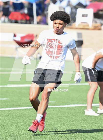 Thumbnail 3 in Paradise Honors vs. Morenci (ACU 7v7 Tournament) photogallery.