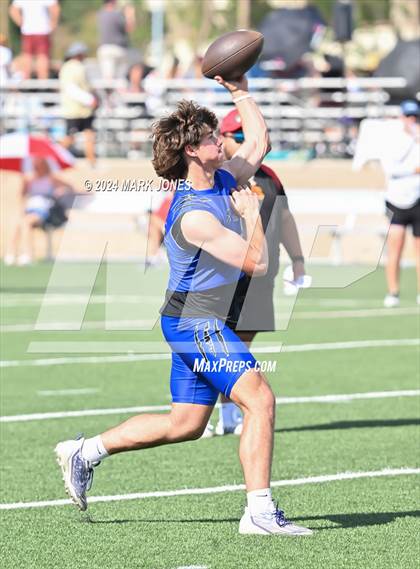 Thumbnail 3 in Paradise Honors vs. Morenci (ACU 7v7 Tournament) photogallery.