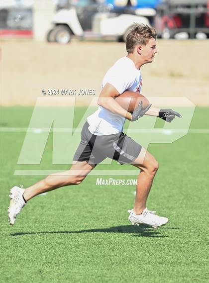 Thumbnail 3 in Paradise Honors vs. Morenci (ACU 7v7 Tournament) photogallery.