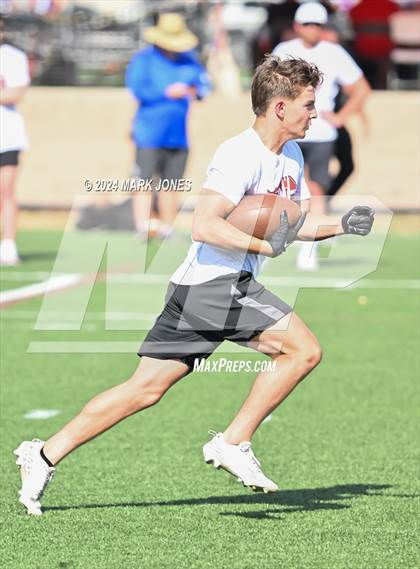 Thumbnail 3 in Paradise Honors vs. Morenci (ACU 7v7 Tournament) photogallery.