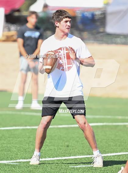 Thumbnail 2 in Paradise Honors vs. Morenci (ACU 7v7 Tournament) photogallery.