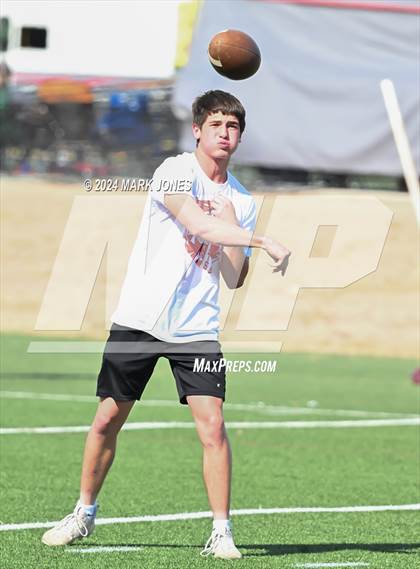 Thumbnail 3 in Paradise Honors vs. Morenci (ACU 7v7 Tournament) photogallery.