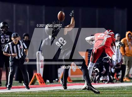 Thumbnail 3 in Mater Dei vs. Servite (CIF SS DIV 1 Championship) photogallery.