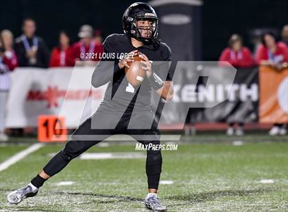 Thumbnail 1 in Mater Dei vs. Servite (CIF SS DIV 1 Championship) photogallery.