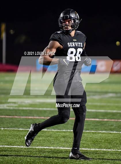 Thumbnail 3 in Mater Dei vs. Servite (CIF SS DIV 1 Championship) photogallery.