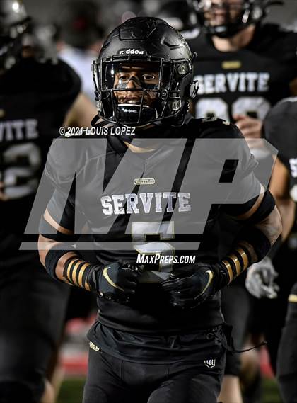 Thumbnail 2 in Mater Dei vs. Servite (CIF SS DIV 1 Championship) photogallery.