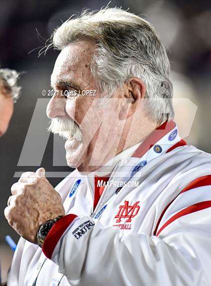Thumbnail 3 in Mater Dei vs. Servite (CIF SS DIV 1 Championship) photogallery.