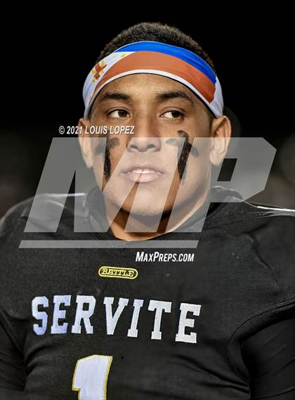 Thumbnail 2 in Mater Dei vs. Servite (CIF SS DIV 1 Championship) photogallery.