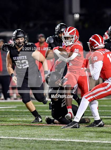 Thumbnail 2 in Mater Dei vs. Servite (CIF SS DIV 1 Championship) photogallery.