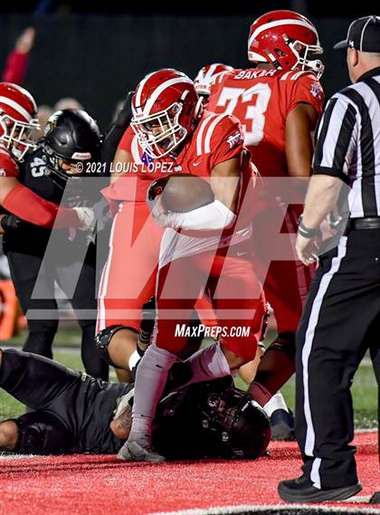 Thumbnail 2 in Mater Dei vs. Servite (CIF SS DIV 1 Championship) photogallery.