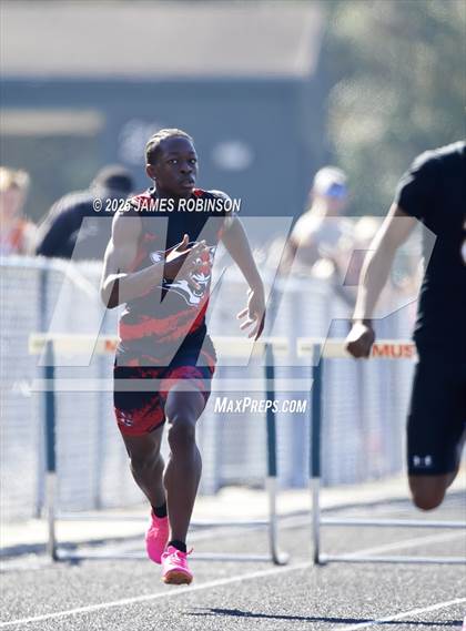 Thumbnail 1 in Mandarin Preseason Classic (400 Meter Hurdles) photogallery.