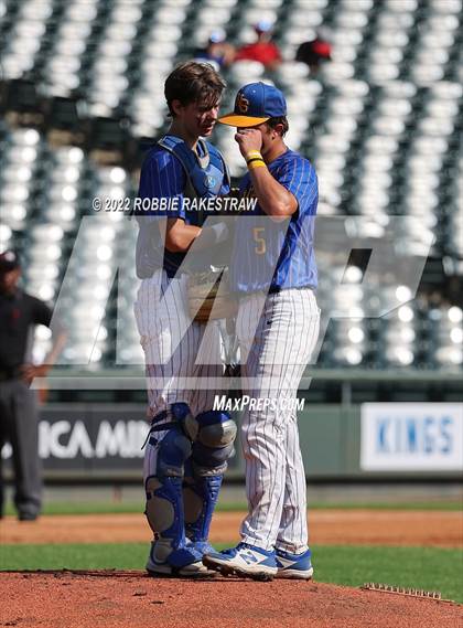 Thumbnail 3 in Nazareth vs. D'Hanis (UIL 1A Baseball Final) photogallery.