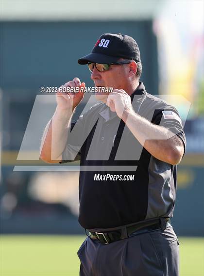 Thumbnail 2 in Nazareth vs. D'Hanis (UIL 1A Baseball Final) photogallery.