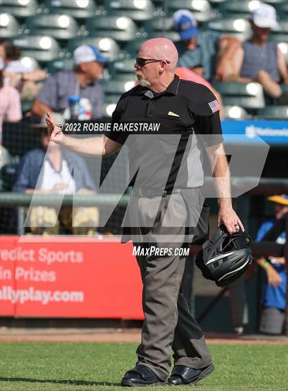 Thumbnail 2 in Nazareth vs. D'Hanis (UIL 1A Baseball Final) photogallery.