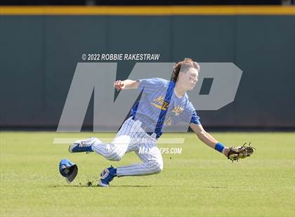 Thumbnail 1 in Nazareth vs. D'Hanis (UIL 1A Baseball Final) photogallery.