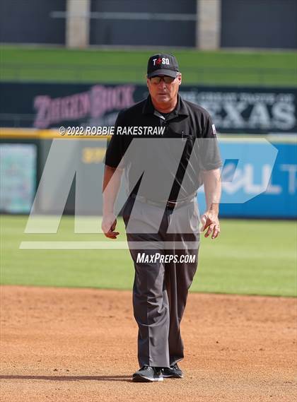 Thumbnail 3 in Nazareth vs. D'Hanis (UIL 1A Baseball Final) photogallery.