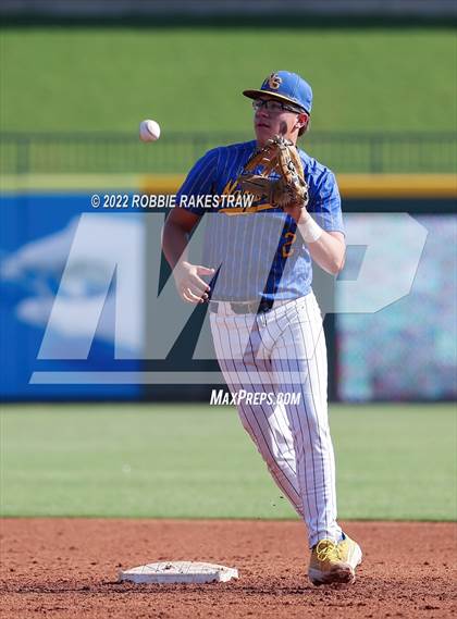Thumbnail 3 in Nazareth vs. D'Hanis (UIL 1A Baseball Final) photogallery.