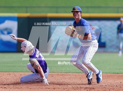 Thumbnail 2 in Nazareth vs. D'Hanis (UIL 1A Baseball Final) photogallery.
