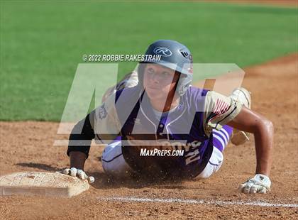Thumbnail 3 in Nazareth vs. D'Hanis (UIL 1A Baseball Final) photogallery.