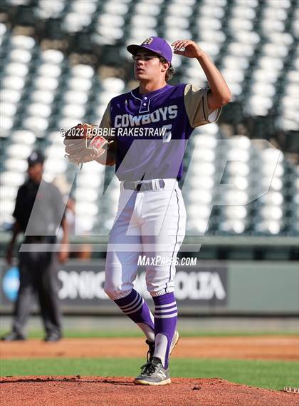 Thumbnail 3 in Nazareth vs. D'Hanis (UIL 1A Baseball Final) photogallery.