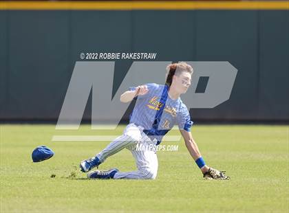 Thumbnail 2 in Nazareth vs. D'Hanis (UIL 1A Baseball Final) photogallery.