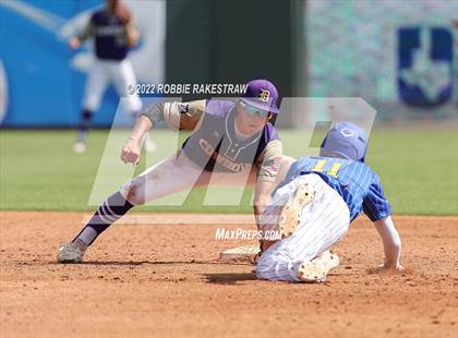 Thumbnail 1 in Nazareth vs. D'Hanis (UIL 1A Baseball Final) photogallery.