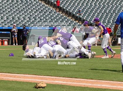 Thumbnail 1 in Nazareth vs. D'Hanis (UIL 1A Baseball Final) photogallery.