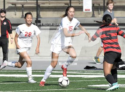 Thumbnail 2 in Oak Hills vs. Montgomery (Back Bay Invitational) photogallery.