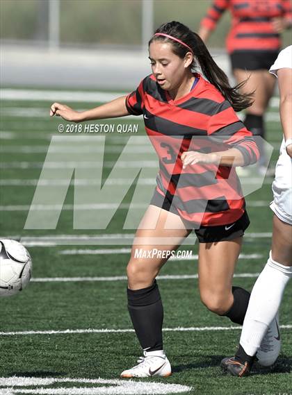 Thumbnail 1 in Oak Hills vs. Montgomery (Back Bay Invitational) photogallery.