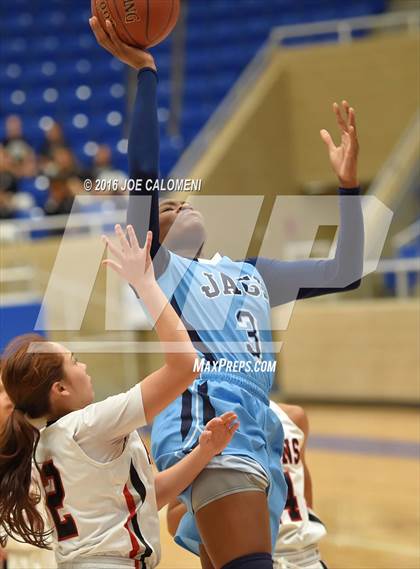 Thumbnail 2 in Johnson [Claudia Taylor] vs Stevens [John Paul] photogallery.