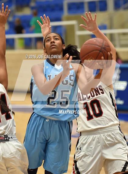 Thumbnail 2 in Johnson [Claudia Taylor] vs Stevens [John Paul] photogallery.
