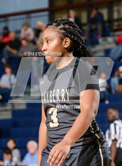 Thumbnail 2 in Sprayberry @ Cambridge (scrimmage) photogallery.