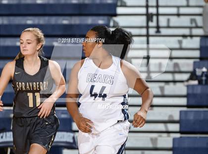 Thumbnail 2 in Sprayberry @ Cambridge (scrimmage) photogallery.