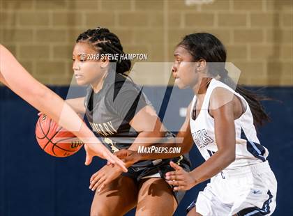Thumbnail 3 in Sprayberry @ Cambridge (scrimmage) photogallery.