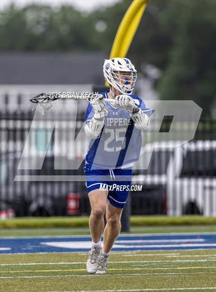 Thumbnail 2 in Cohasset vs Norwell (MIAA Division 4 Final) photogallery.