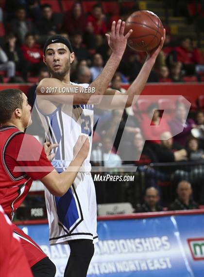 Thumbnail 2 in Center Moriches vs Westhill (NYSPHSAA Class B Semifinal) photogallery.