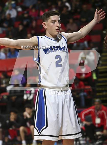Thumbnail 3 in Center Moriches vs Westhill (NYSPHSAA Class B Semifinal) photogallery.