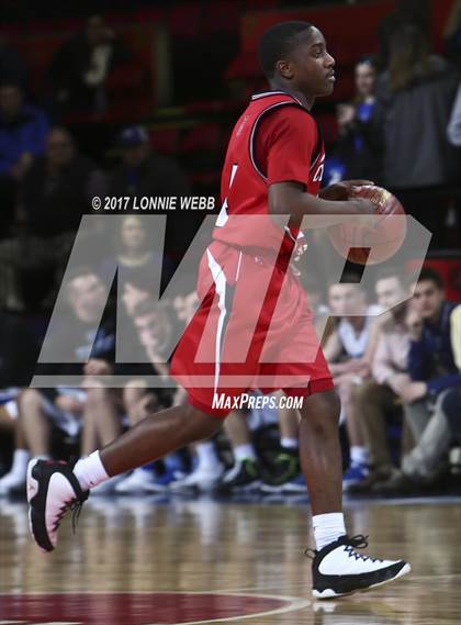 Thumbnail 3 in Center Moriches vs Westhill (NYSPHSAA Class B Semifinal) photogallery.