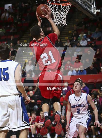 Thumbnail 3 in Center Moriches vs Westhill (NYSPHSAA Class B Semifinal) photogallery.