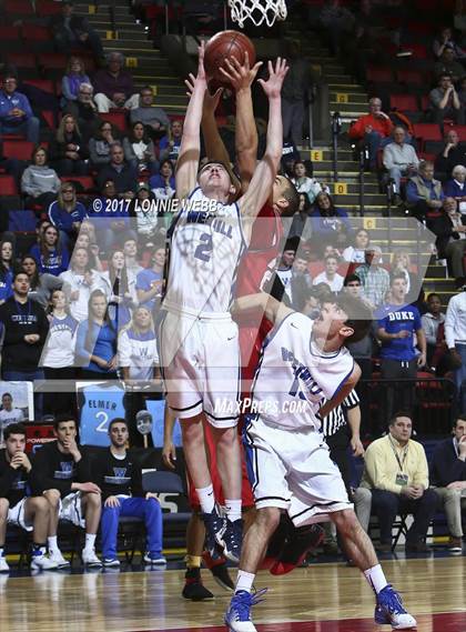 Thumbnail 2 in Center Moriches vs Westhill (NYSPHSAA Class B Semifinal) photogallery.