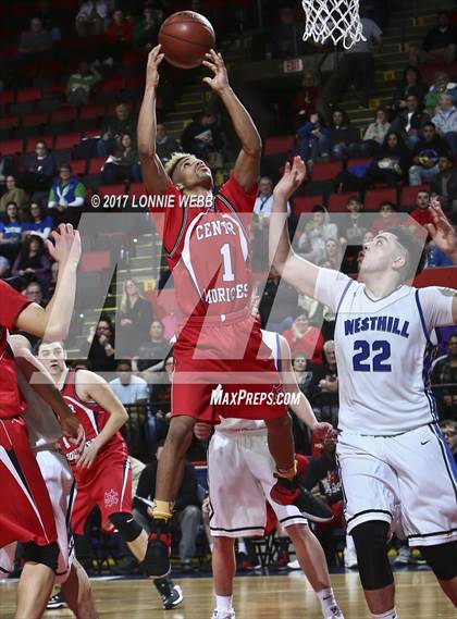 Thumbnail 1 in Center Moriches vs Westhill (NYSPHSAA Class B Semifinal) photogallery.