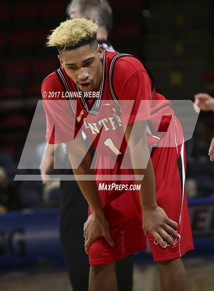 Thumbnail 3 in Center Moriches vs Westhill (NYSPHSAA Class B Semifinal) photogallery.