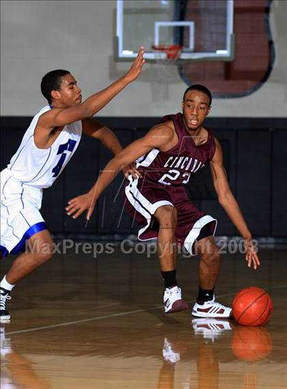 Thumbnail 2 in Westside vs. Cinco Ranch (McDonald's Texas Invitational) photogallery.