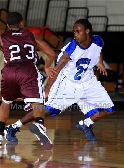 Thumbnail 1 in Westside vs. Cinco Ranch (McDonald's Texas Invitational) photogallery.
