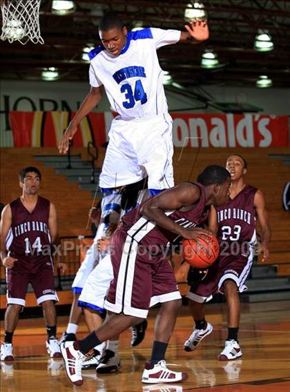 Thumbnail 1 in Westside vs. Cinco Ranch (McDonald's Texas Invitational) photogallery.
